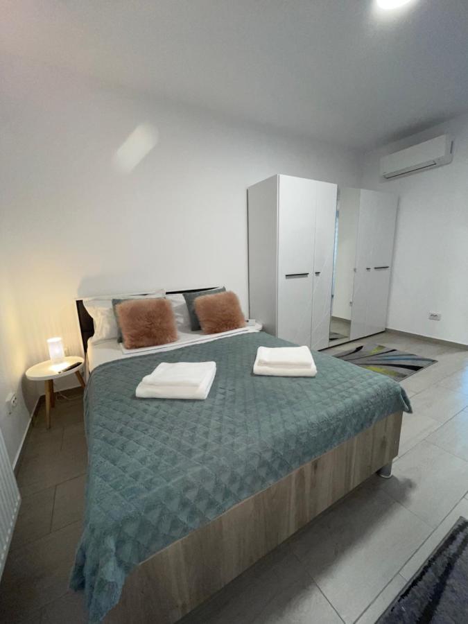 Studio Apartment Palas Mall Iasi Eksteriør billede