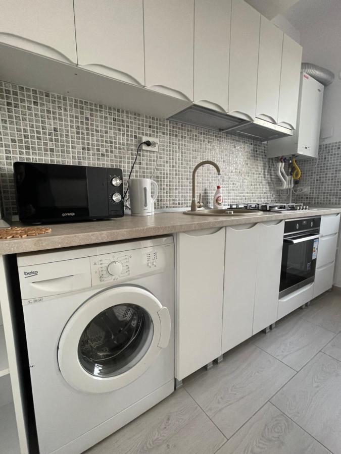Studio Apartment Palas Mall Iasi Eksteriør billede
