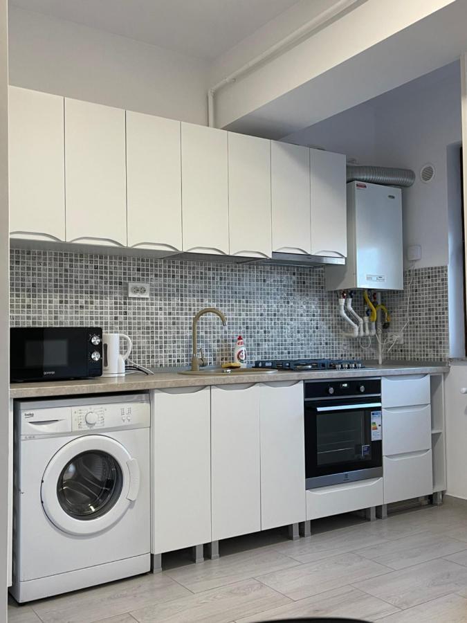 Studio Apartment Palas Mall Iasi Eksteriør billede